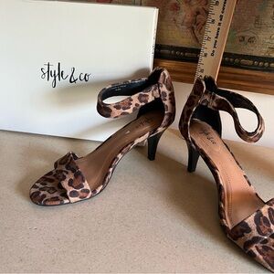 Style & Co.  - Size 6.5 Women's Leopard Print Heels